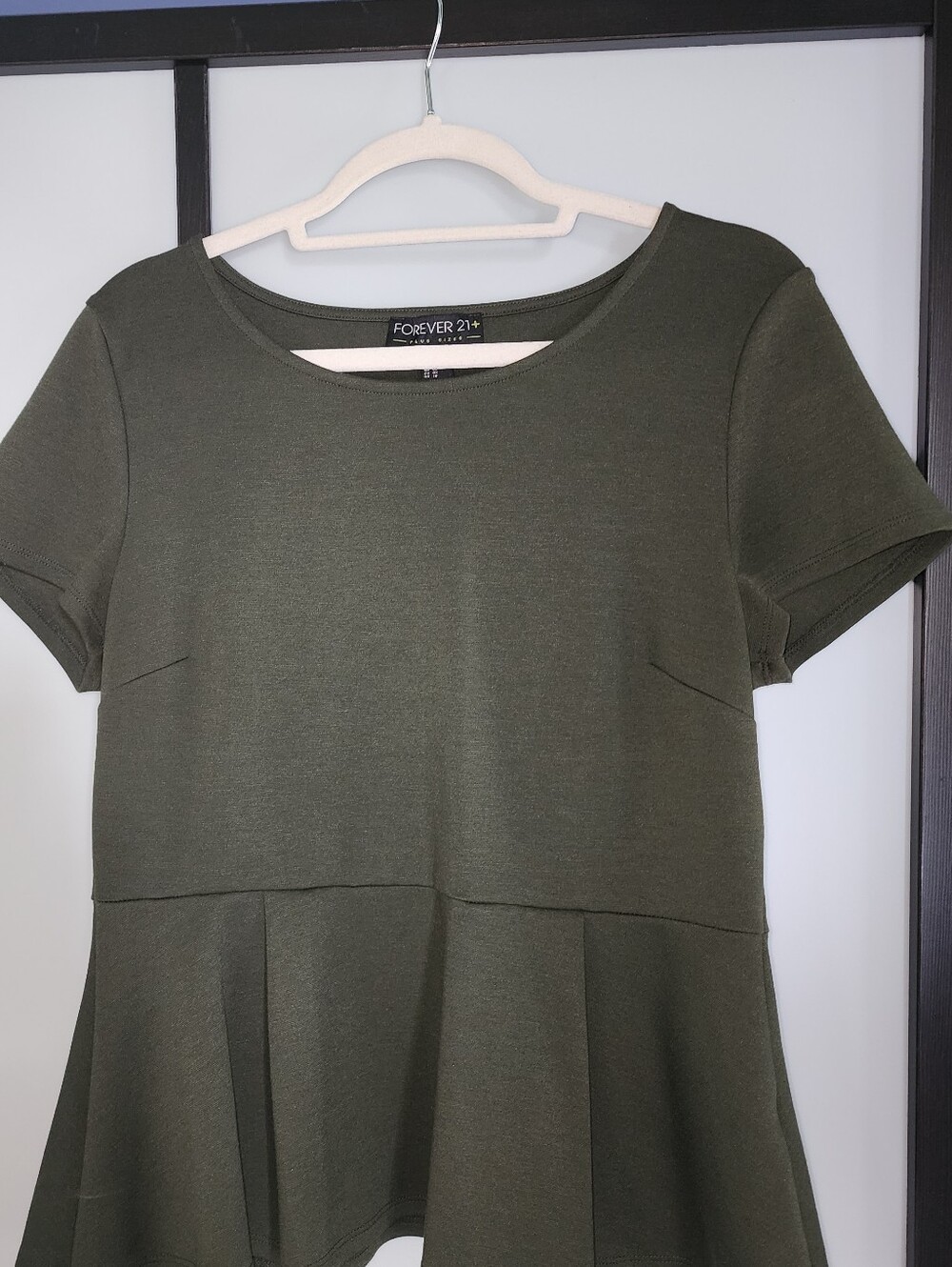 Forever 21 Olive Green Ponte Peplum Short Sleeve Top, OX